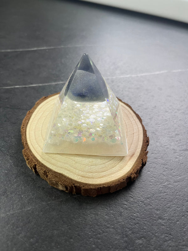 Pyramide avec sodalite