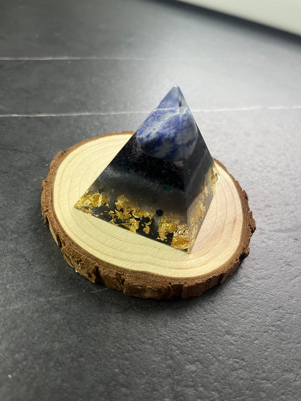 Pyramide avec sodalite